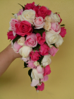 teardrop_mix_pink_roses.jpg